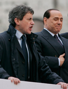 Gianni Alemanno és Silvio 
Berlusconi
